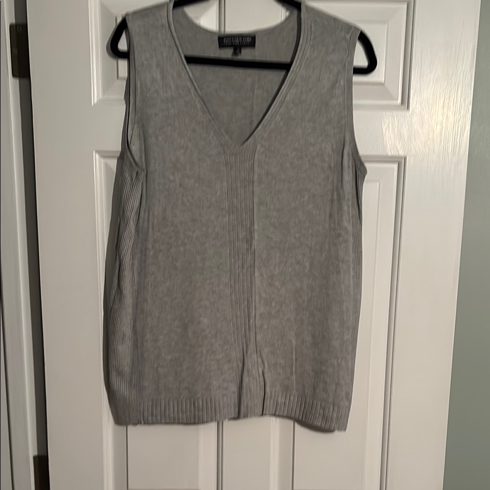 Gray Sleeveless Sweater Vest